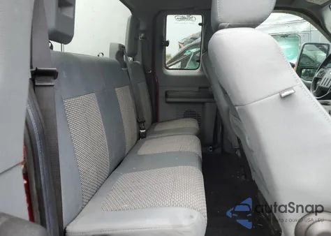 2012 Ford F350 Super Duty из США, поврежденный, VIN 1FT8X3BTXCEA52878